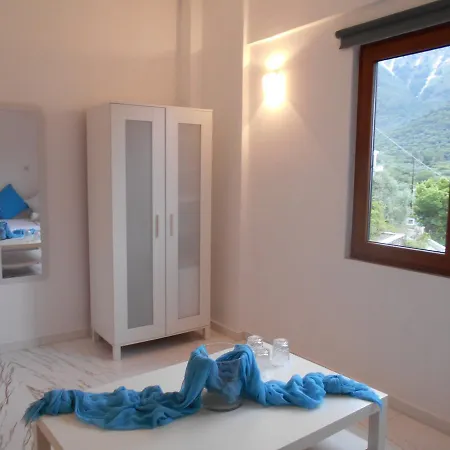 Ξενοδοχείο Kinira Beach Hotel Κοίνυρα