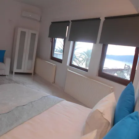 Kinira Beach Hotel Ξενοδοχείο Κοίνυρα