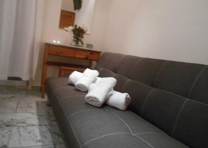 Kinira Beach Hotel Otel Koinira
