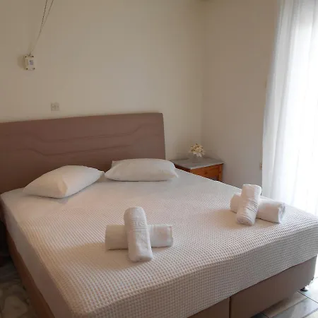 Kinira Beach Hotel