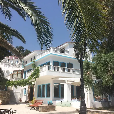 Kinira Beach Hotel
