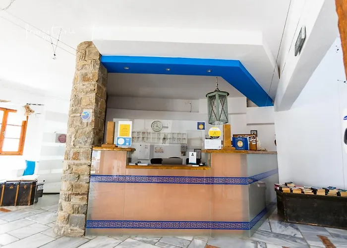 Kinira Beach Hotel Ξενοδοχείο 2*