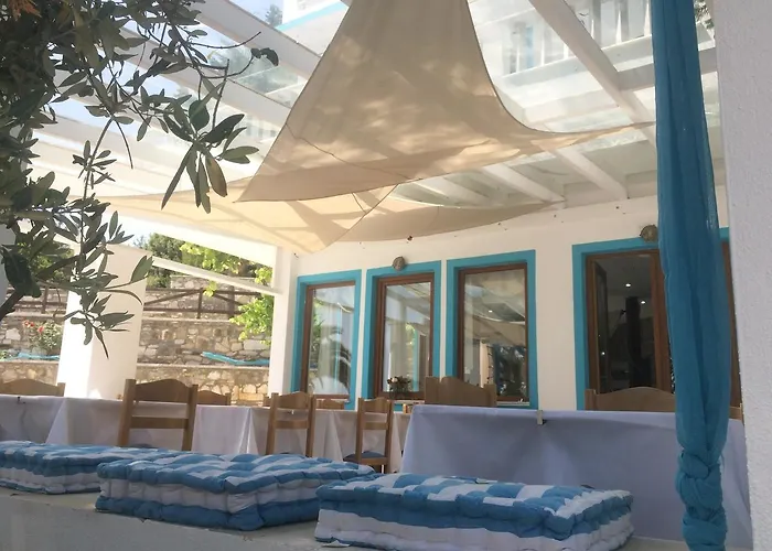 Kinira Beach Hotel Ξενοδοχείο