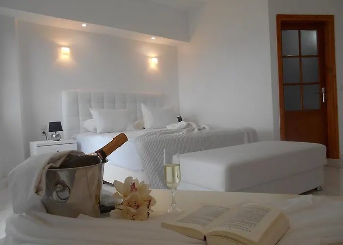 Kinira Beach Hotel Hotel Koinira