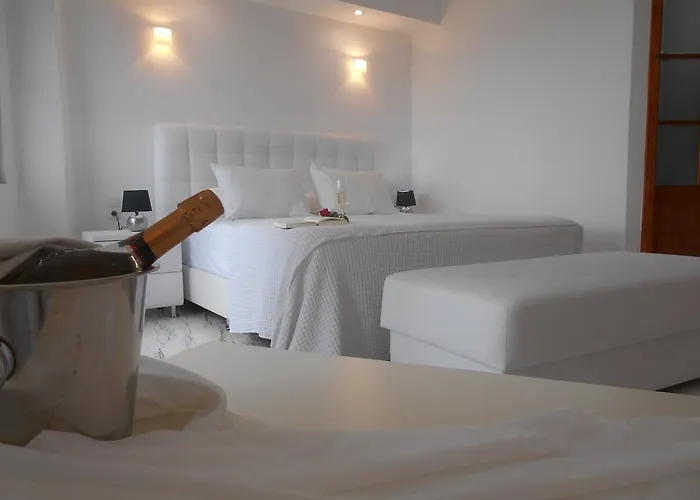 Kinira Beach Hotel Κοίνυρα
