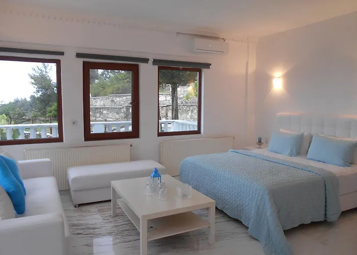 Ξενοδοχείο Kinira Beach Hotel
