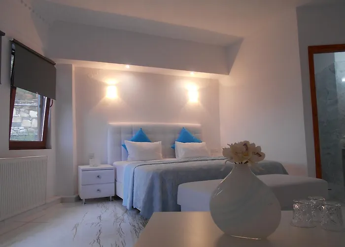 Ξενοδοχείο Kinira Beach Hotel Κοίνυρα